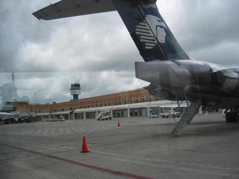 007 Cancun Airport